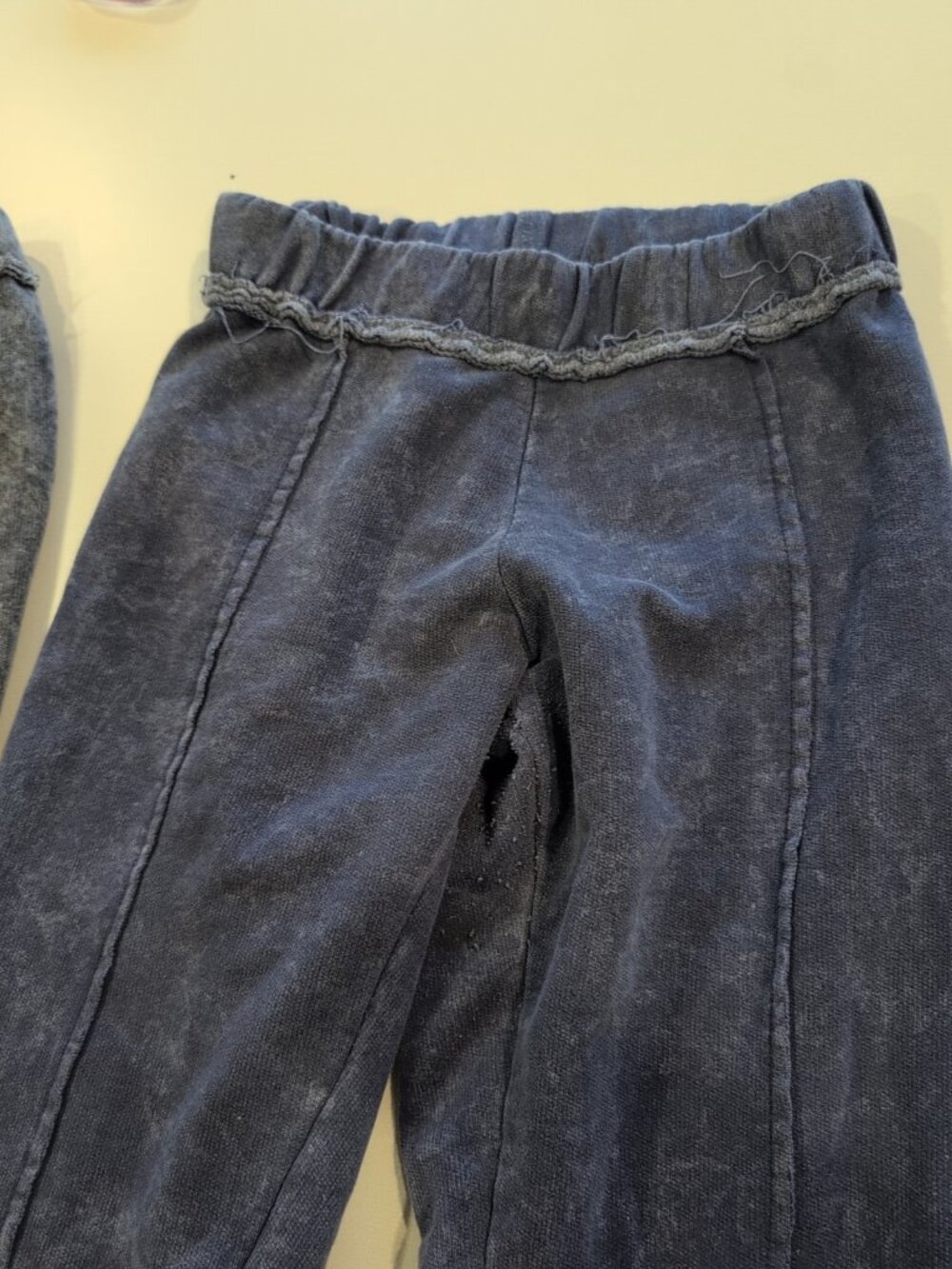 Love83 Lot Of 2 Pants Women's M Gray Blue Faded Sweatpants Comfy Solid - Picture 4 of 11